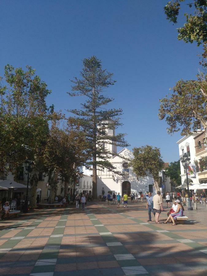 Apartamento Cala De Nerja-Lovely Eksteriør bilde